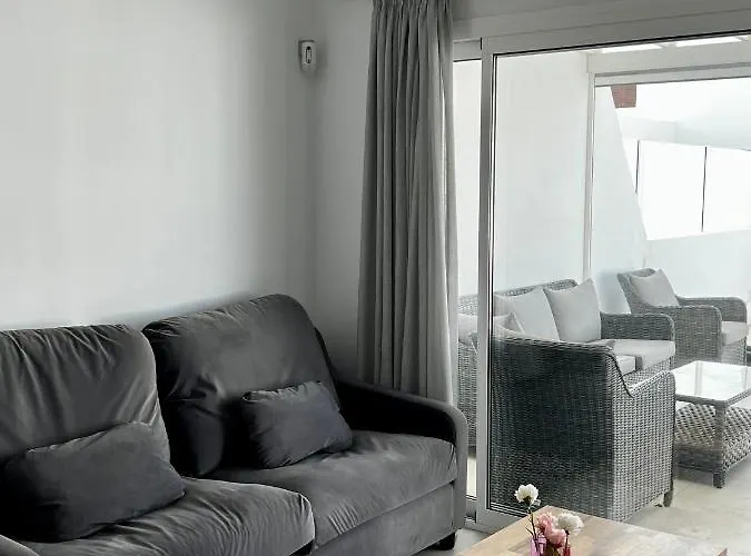 Casa Haize Alaia بلايا بلانكا