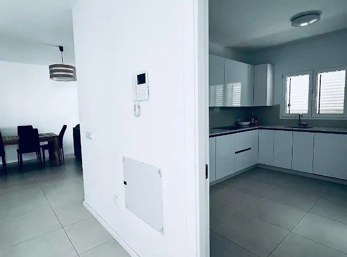 فيلة Casa Haize Alaia